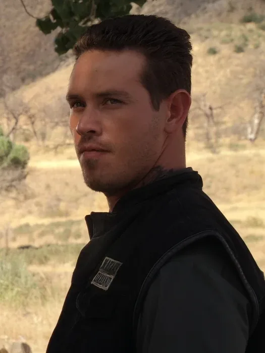 Esai Alvarez